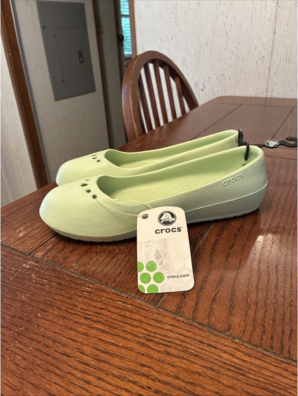 Crocs Prima Ballerina Flats Women’s 7 Celery Green Slip On Comfort Shoes Vintage
